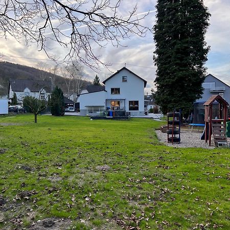Ferienwohnung In Rheinnaehe Rheinbreitbach Экстерьер фото