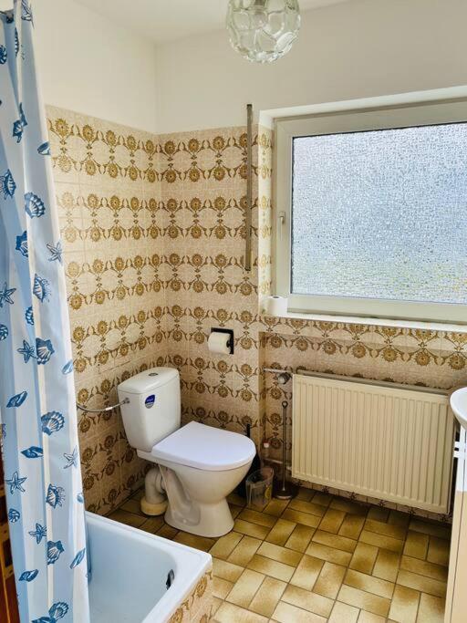 Ferienwohnung In Rheinnaehe Rheinbreitbach Экстерьер фото