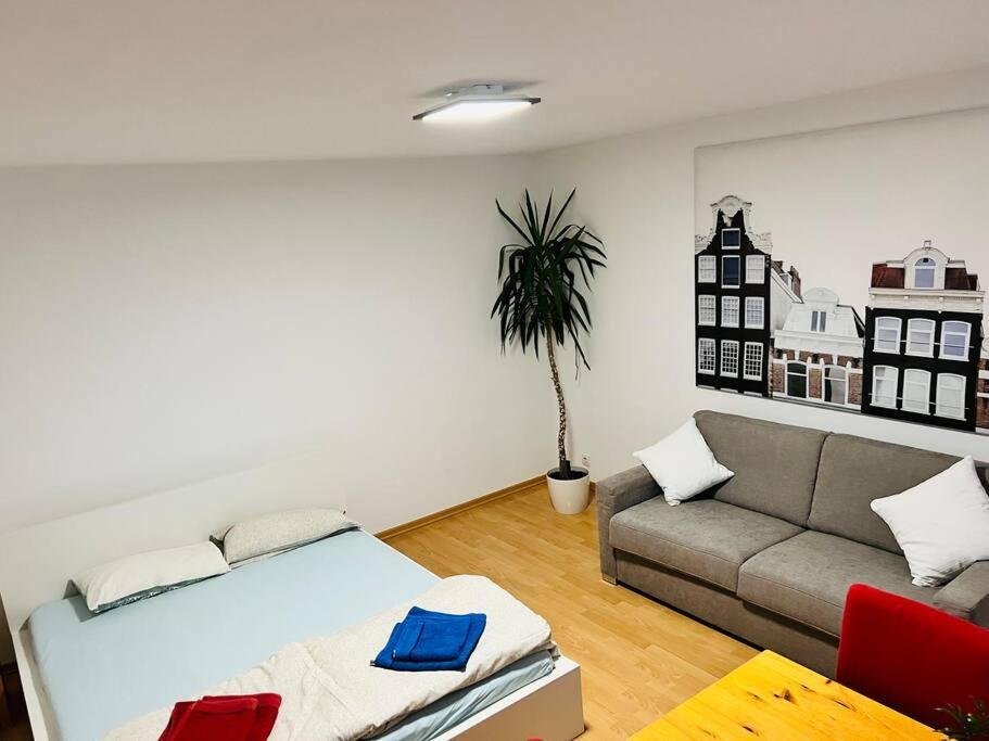 Ferienwohnung In Rheinnaehe Rheinbreitbach Экстерьер фото